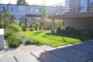 nowoczesny ogród Poznań, projekt ogrodu Poznań, projektowanie ogrodów Poznań