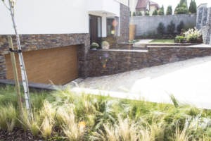 Nowoczesny ogród w Pradze, Rock&Flower studio