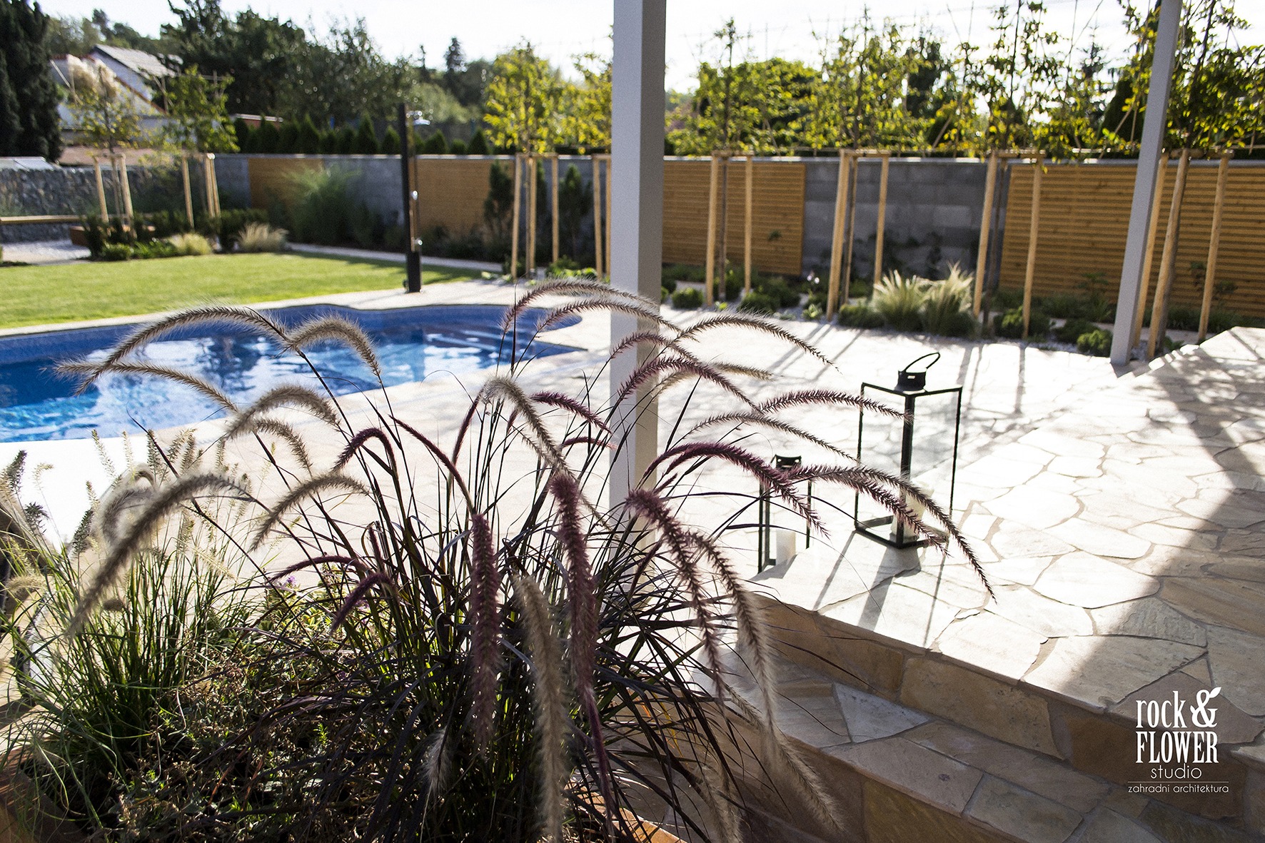 Nowoczesny ogród w Pradze, Rock&Flower studio