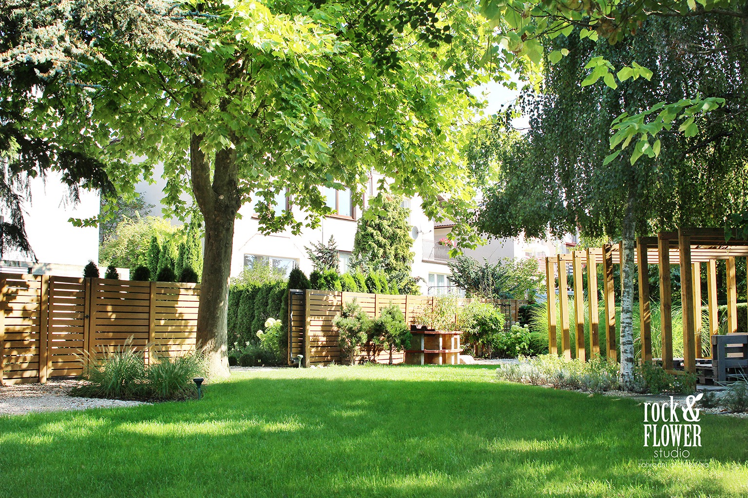 projekt ogrodu z Pergola, nowoczesna pergola, architekt krajobrazu poznań, projektowanie ogrodów