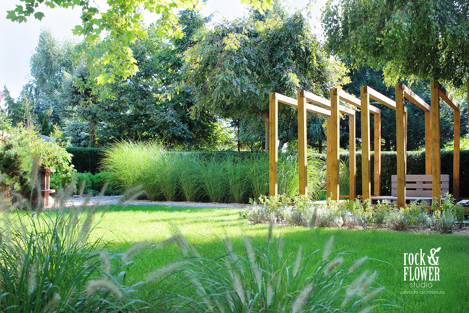 projekt ogrodu z Pergola, nowoczesna pergola, architekt krajobrazu poznań, projektowanie ogrodów