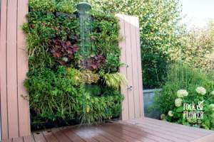 ogród łączonych materiałów